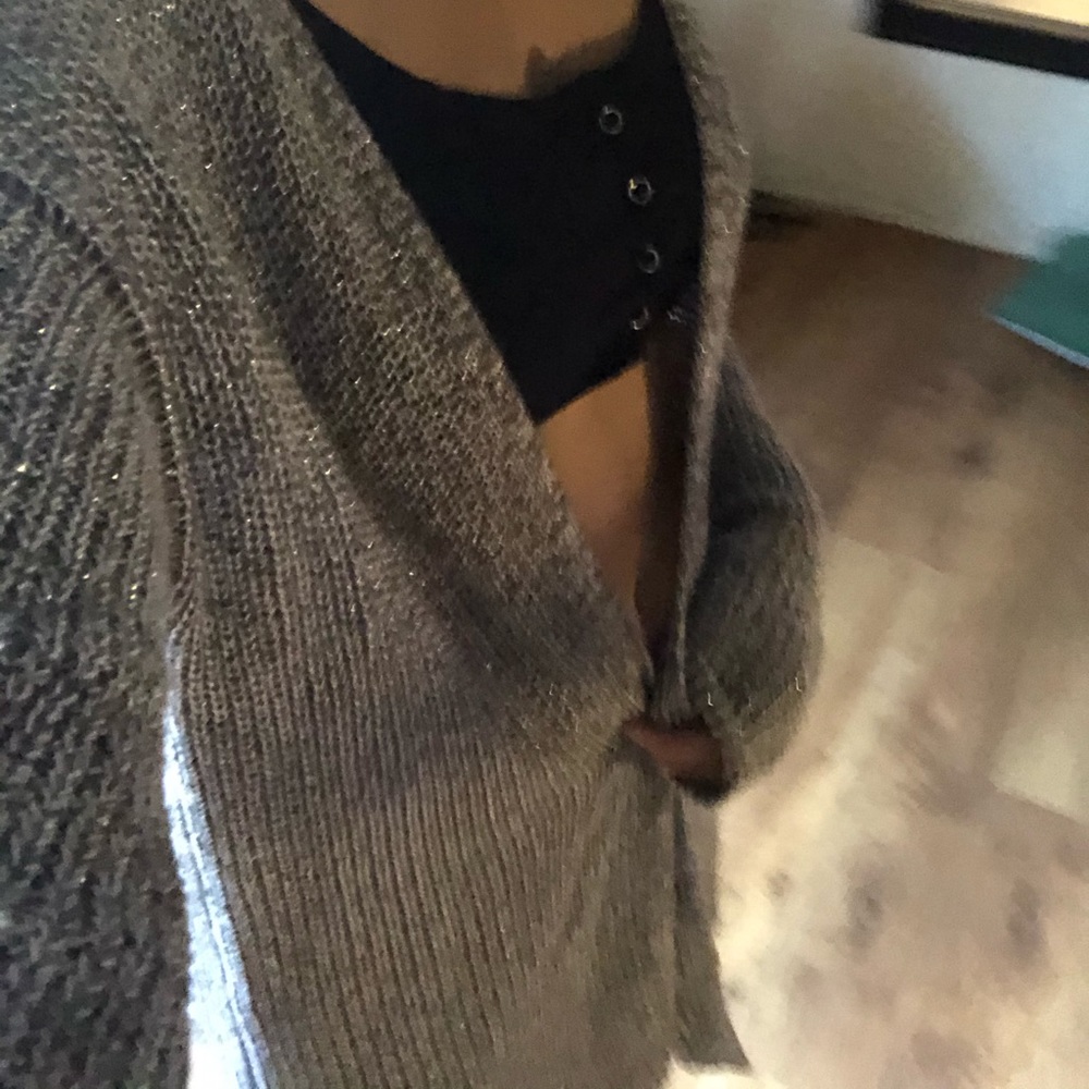 Cardigan - Picture 3 of 4